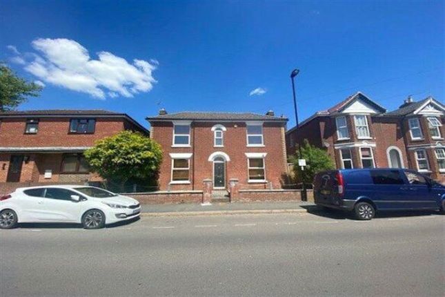 Detached house to rent in Waterloo Road, Freemantle
