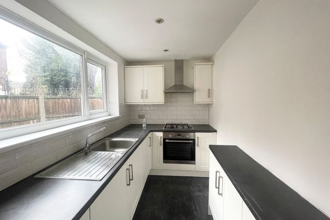 1, Railton Avenue, Manchester photo 4
