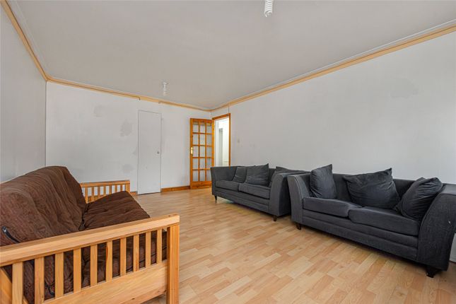 6, Holbrooke Court, Islington photo 3