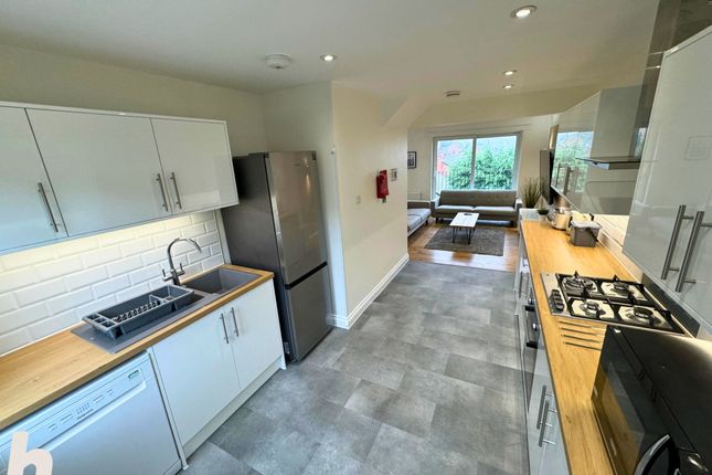 5 Florida Drive, Exeter photo 4