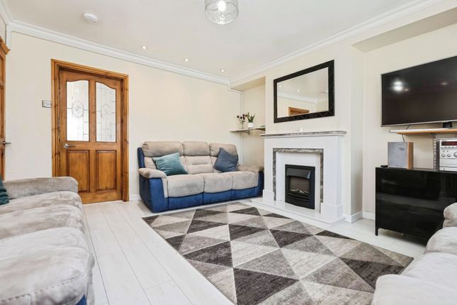 14, Hatcham Road, West Midlands photo 2