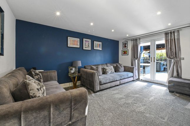 4, Hengist Drive, Aylesford photo 3