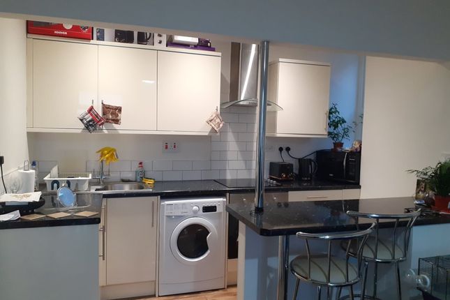 Flat 8, Blackmore House, 17 St Peter Street, Tiverton photo 2