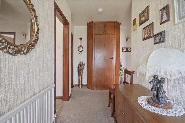 274, Spital Lane, Chesterfield photo 4