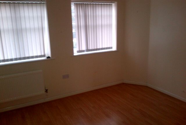 Greenhaven Drive, Thamesmead, London photo 3