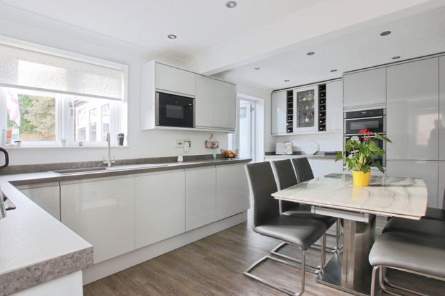 4 Waterland Close, Hedon, East Riding Of Yorkshire photo 2