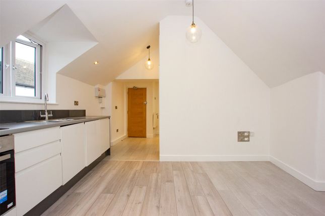 68b, High Street, Oxfordshire photo 2