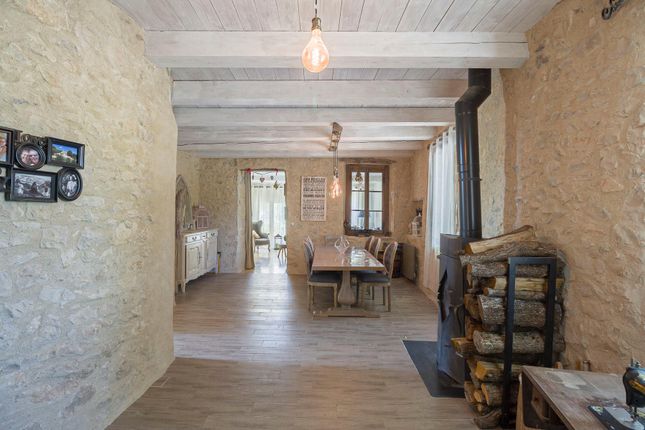 Property for sale in Revest Du Bion, Alpes-De-Haute-Provence, Provence-Alpes-Côte D'azur, France