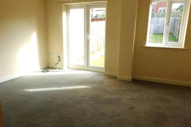 44, Bracken Way, Doncaster photo 2