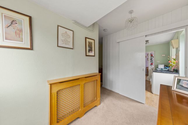 14 Lingwood Road, Warrington photo 2