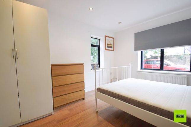 Flat for sale in East Gardens, Colliers Wood, London