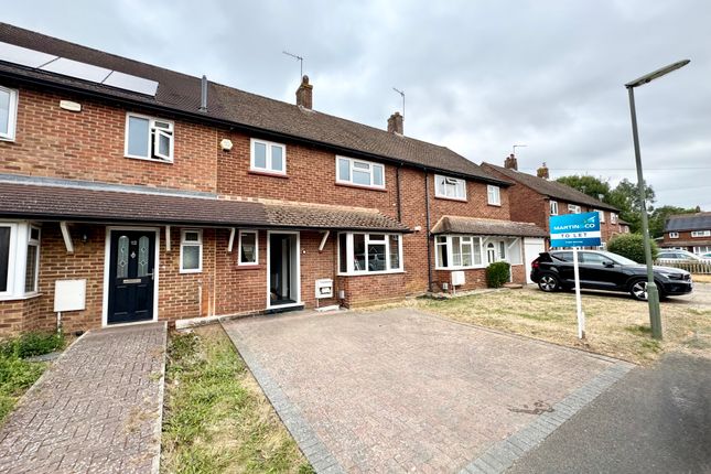 13 Almond Close - Front