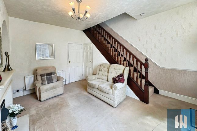 5, Garlick Street, Brighouse photo 2