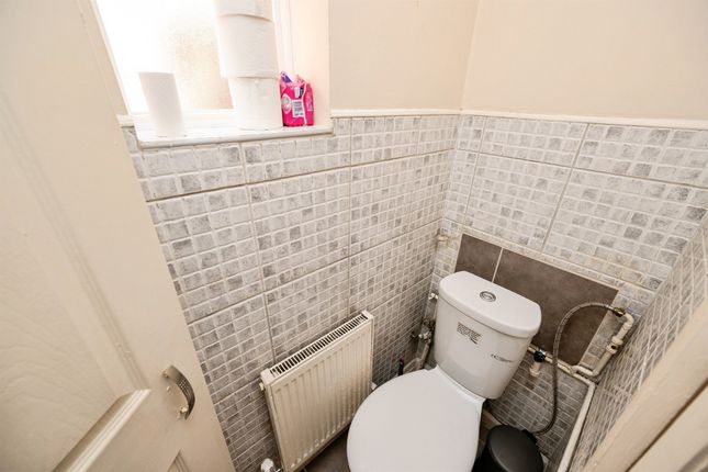 5, Milton Street, Brierley Hill photo 4