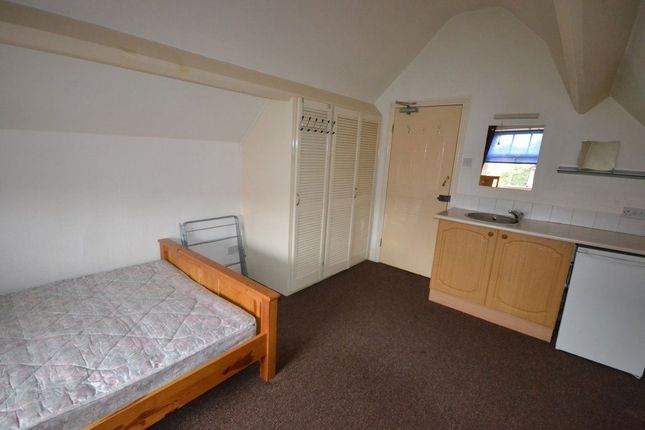 Flat 11, 18, Springfield Road, Leicester photo 5