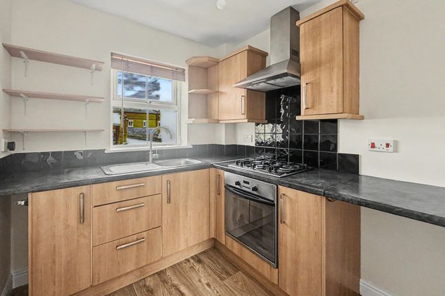 5, Summer Road, Lowestoft photo 4