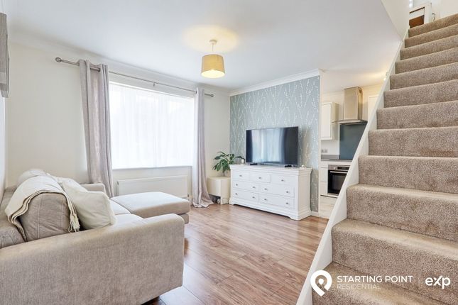 16, Kingfisher Close, Maldon photo 4