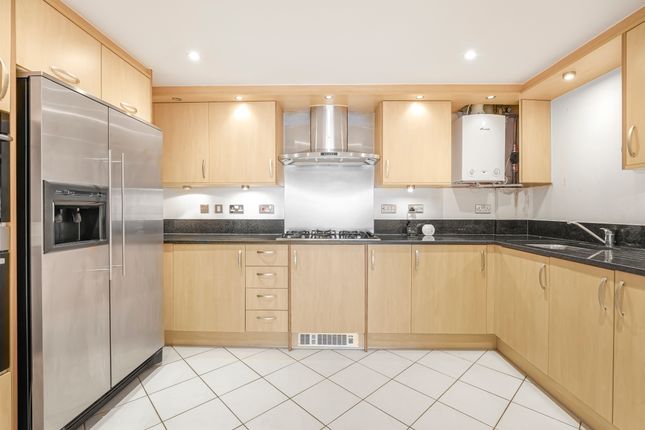 31 Stevens House, Jerome Place, Kingston Upon Thames photo 3