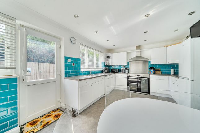 Maran Chalk Road, Billingshurst photo 2