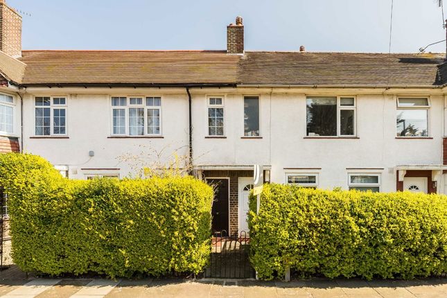 Thumbnail Flat for sale in Fieldview, Earlsfield