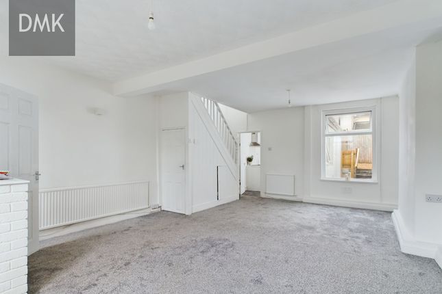 3 Walters Terrace, Merthyr Tydfil photo 3