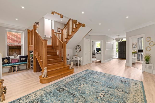 75a Waterloo Road, Crowthorne photo 3