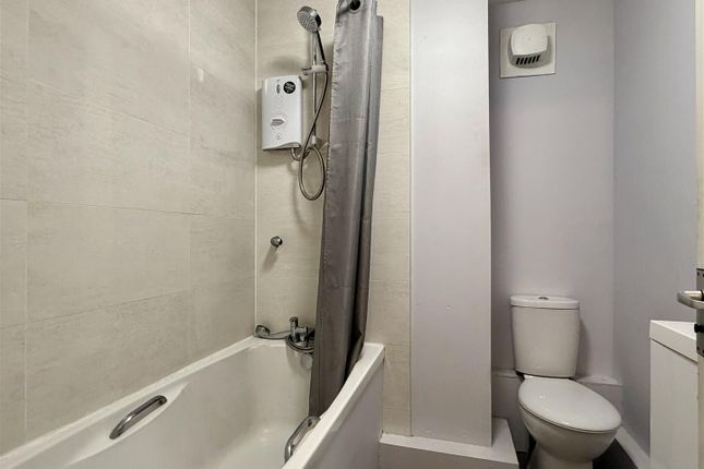 65, Nicholson Court, Hereford photo 4