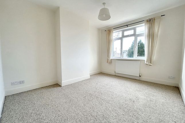 Terraced house for sale in Lepe Road, Langley