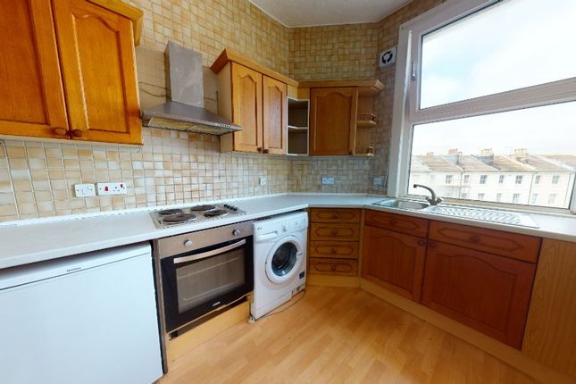 Thumbnail Flat for sale in Buckingham Place, City Centre, Brighton