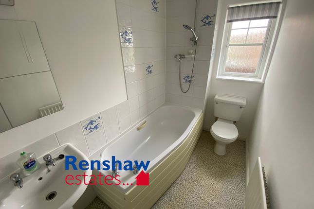 Town house to rent in Revill Close, Shipley View, Ilkeston, Derbyshire