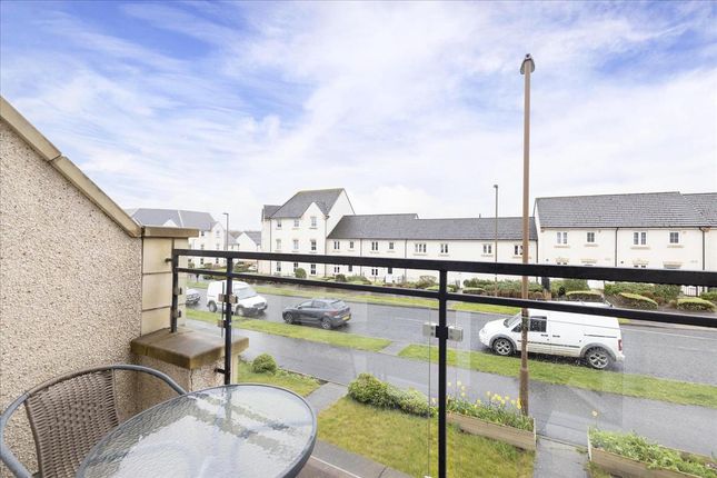 Town house for sale in 64 Burnbrae Road, Bonnyrigg