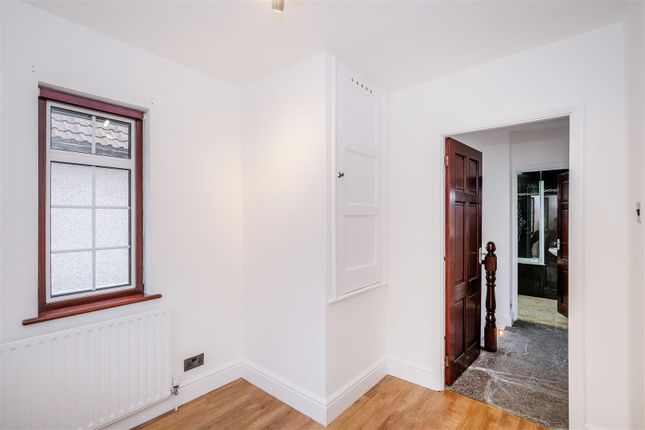 Semi-detached house to rent in Inks Green, London