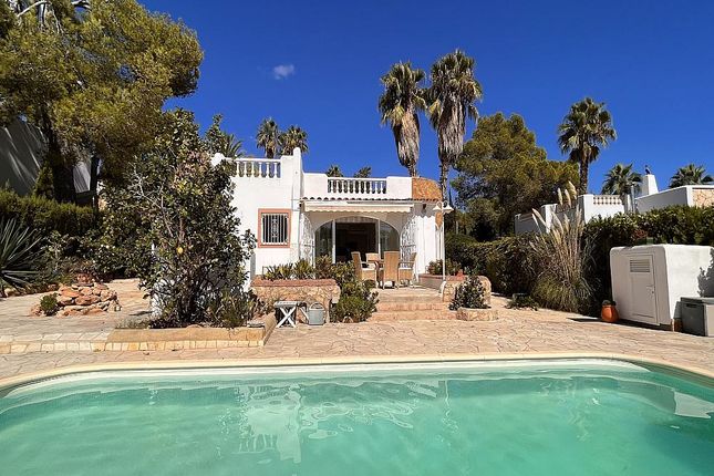 Villa for sale in Spain