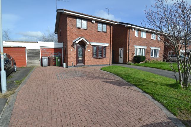 Thumbnail Detached house to rent in Hambrook Close, Wolverhampton