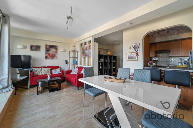 86 Wapping Lane, London photo 2
