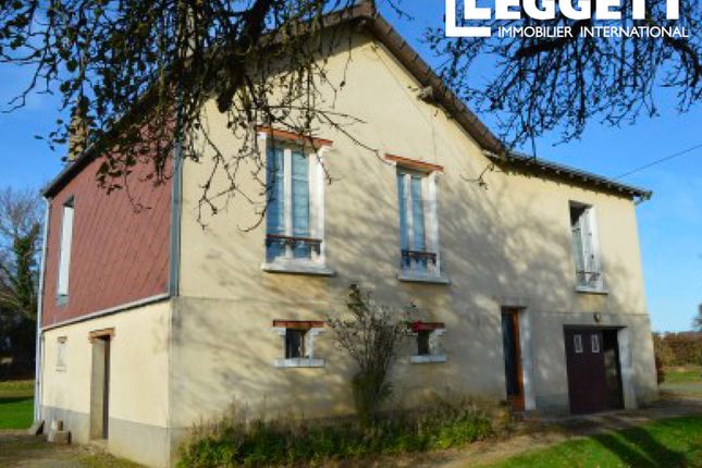 Villa for sale in Nouziers, Creuse, Nouvelle-Aquitaine