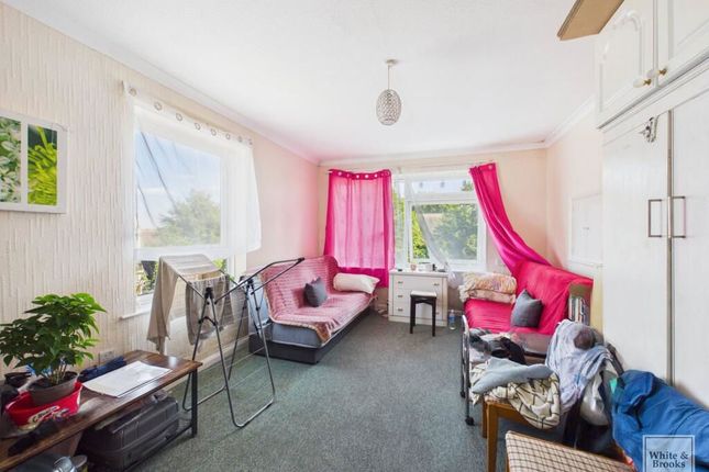 6, Cranford Gardens, Bognor Regis photo 2