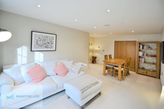 Sheerwater Road, Addlestone photo 3
