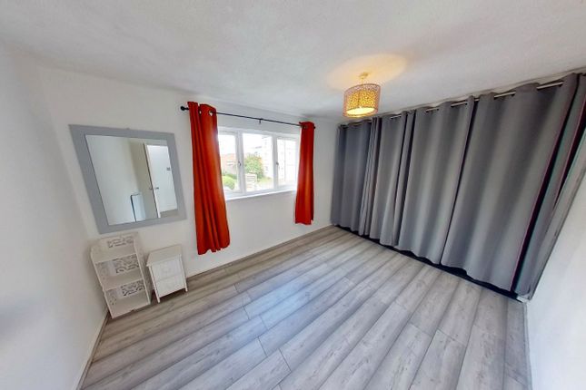 43, Rousay Place, Aberdeen photo 4