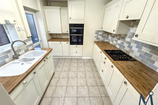 34, Bosworth Road, Nuneaton photo 3