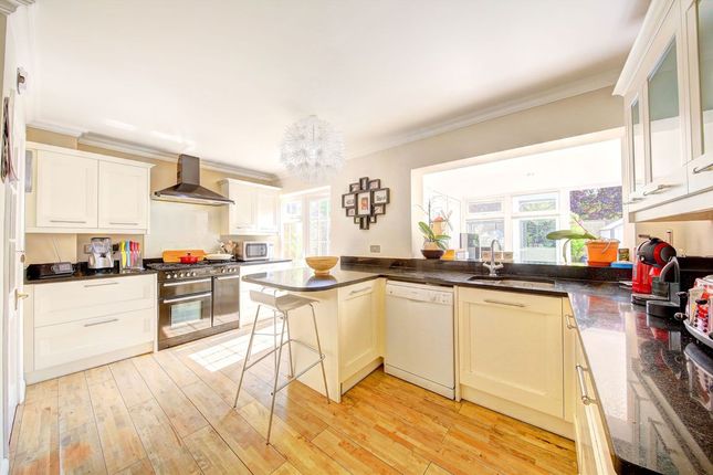 26, Broom Lock, Teddington photo 4