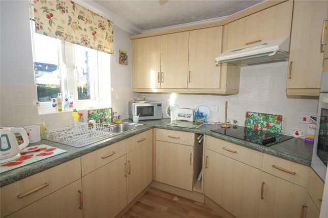 43 Jubilee Lodge,, The Underfleet, Seaton photo 4