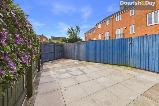 41 Darwin Court, Whitchurch photo 4