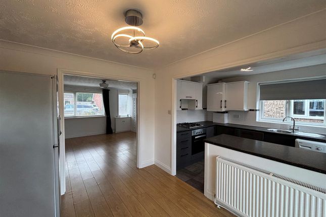 53, Lunar Drive, Bootle photo 4