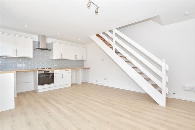 Gassons Road, Snodland photo 4