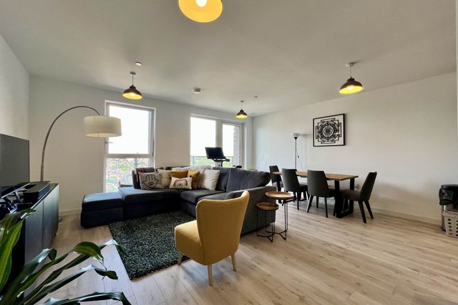 62 Lyall House, Shipbuilding Way, London photo 3