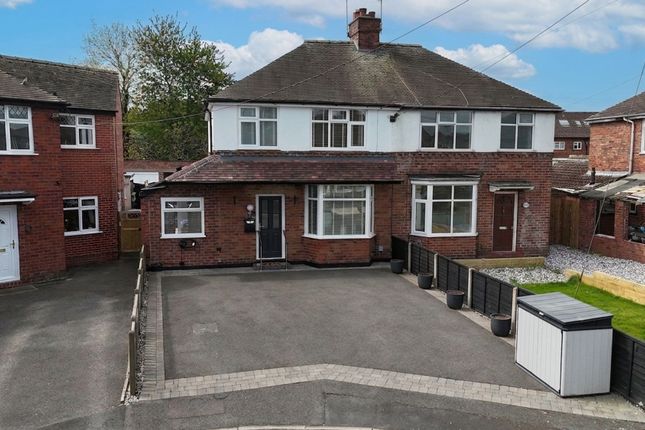 2-bed house on 10 Longfield Avenue, Stone, £235,000