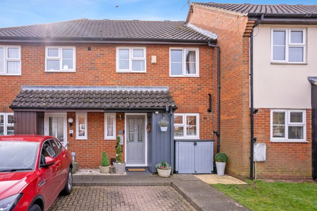 Terraced house for sale in Lincoln Close, Welwyn Garden City