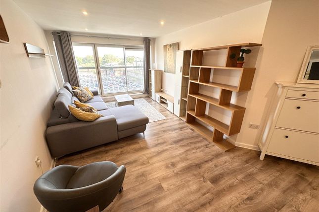 Apartment 82, The Citadel, 15 Ludgate Hill, Manchester photo 2