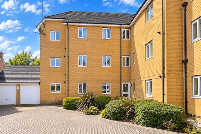 44, Sir Henry Brackenbury Road, Ashford photo 2
